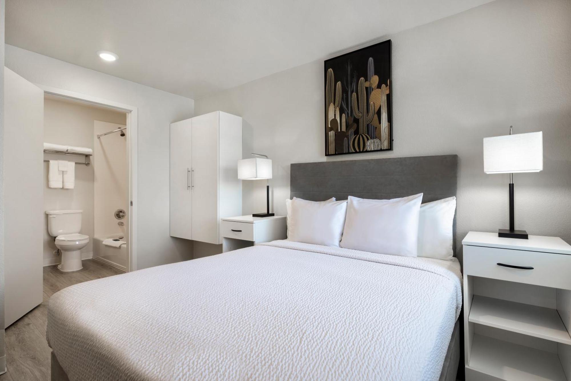 אירווינג Soka Suites Dallas - Las Colinas מראה חיצוני תמונה